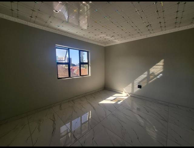 BUSINESS PROPERTY TO RENT IN BEREA